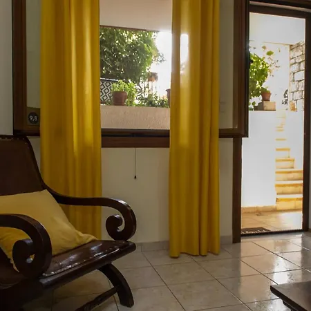 Spitaki Apartment *