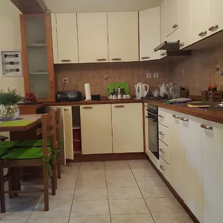 Spitaki * Kalamata